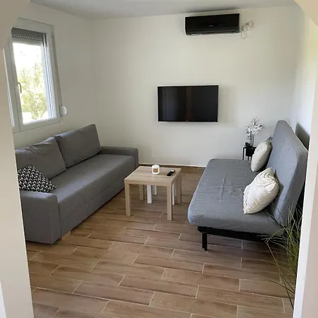 Deda Momirov Zavicaj * Tulez