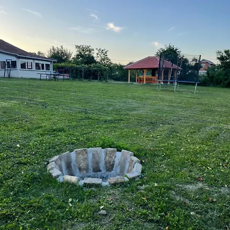 Deda Momirov Zavicaj Ferienhaus