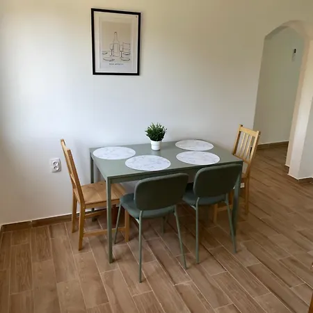 Deda Momirov Zavicaj Ferienhaus Tulez