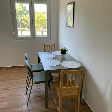 Deda Momirov Zavicaj Tulez