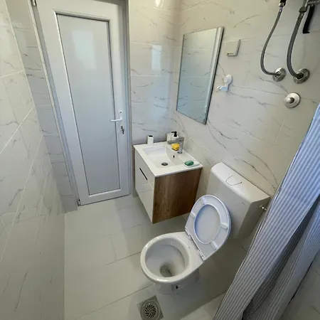 Ferienhaus Deda Momirov Zavicaj Tulez