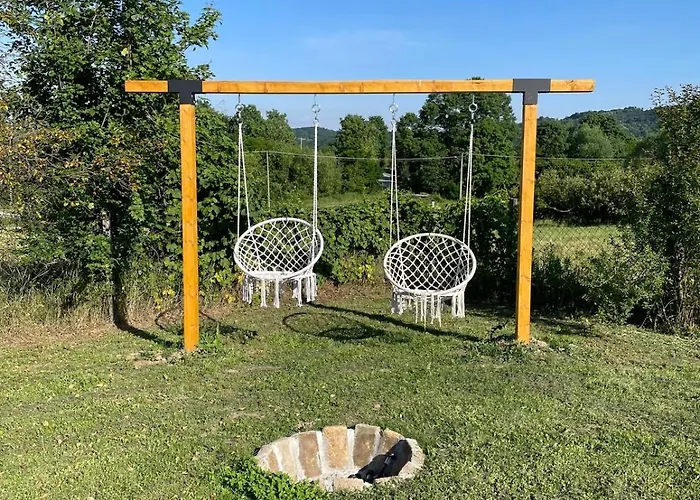 Feriehus Deda Momirov Zavicaj Tulez