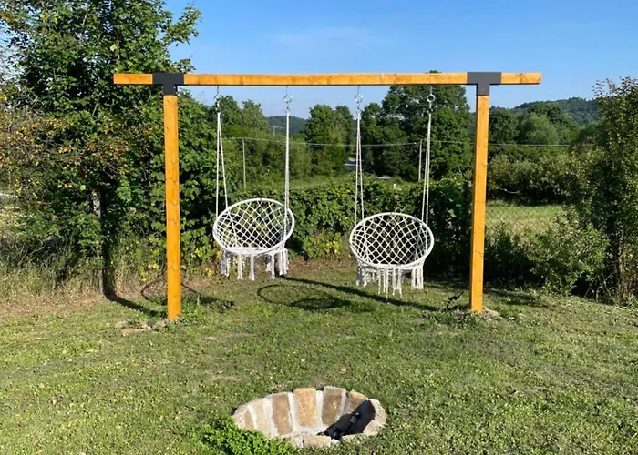 Deda Momirov Zavicaj *