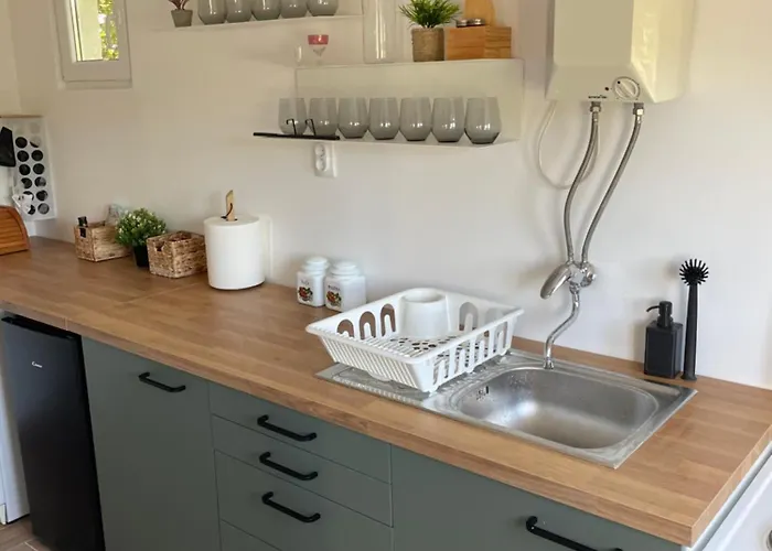 Deda Momirov Zavicaj * Tulez