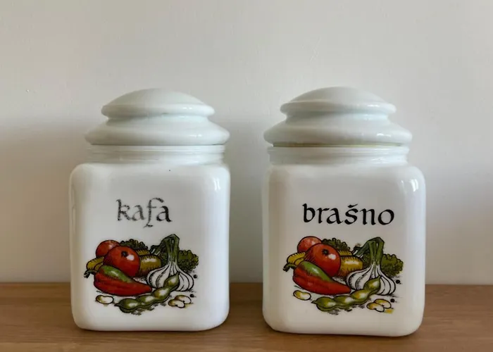 Deda Momirov Zavicaj *