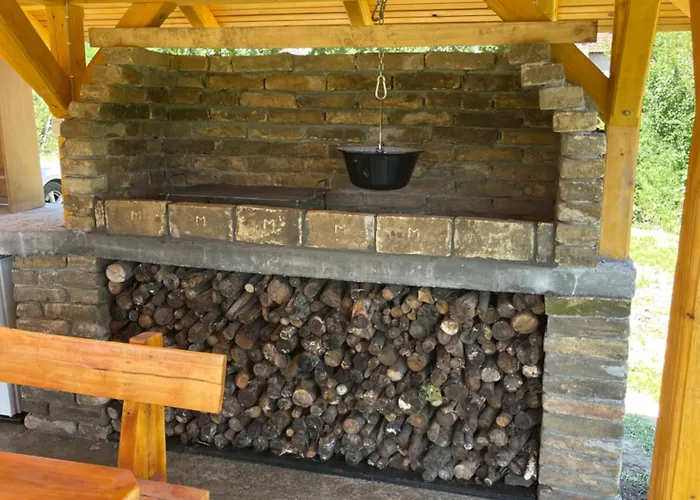 Deda Momirov Zavicaj Tulez